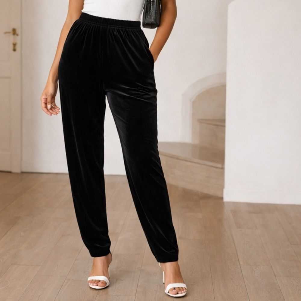 Vintage Diane von Furstenberg The Color Authority Black Velvet Pants